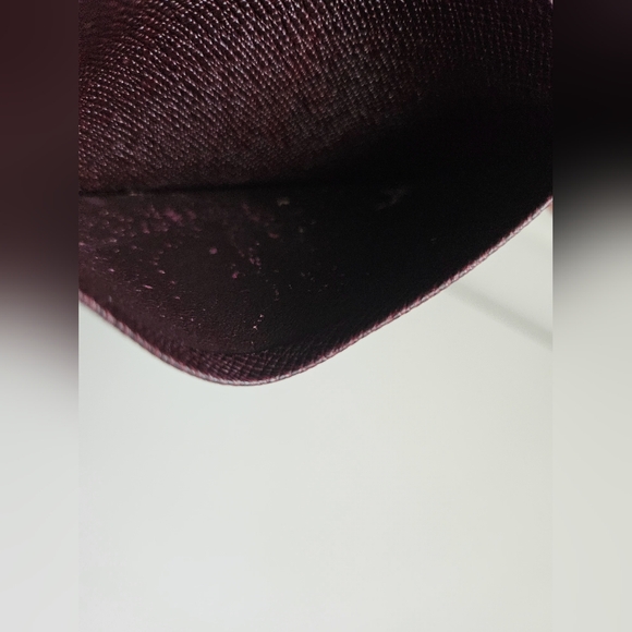Louis Vuitton Burgundy Taiga Leather Card Holder - Picture 8 of 11